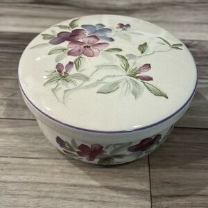 Hankook Summer Song Floral Trinket Box